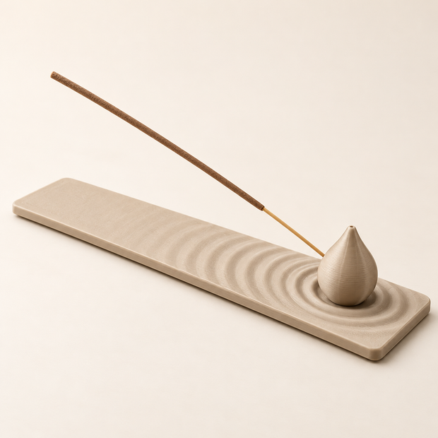 Dining table centrepiece