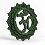 Om Olive Green